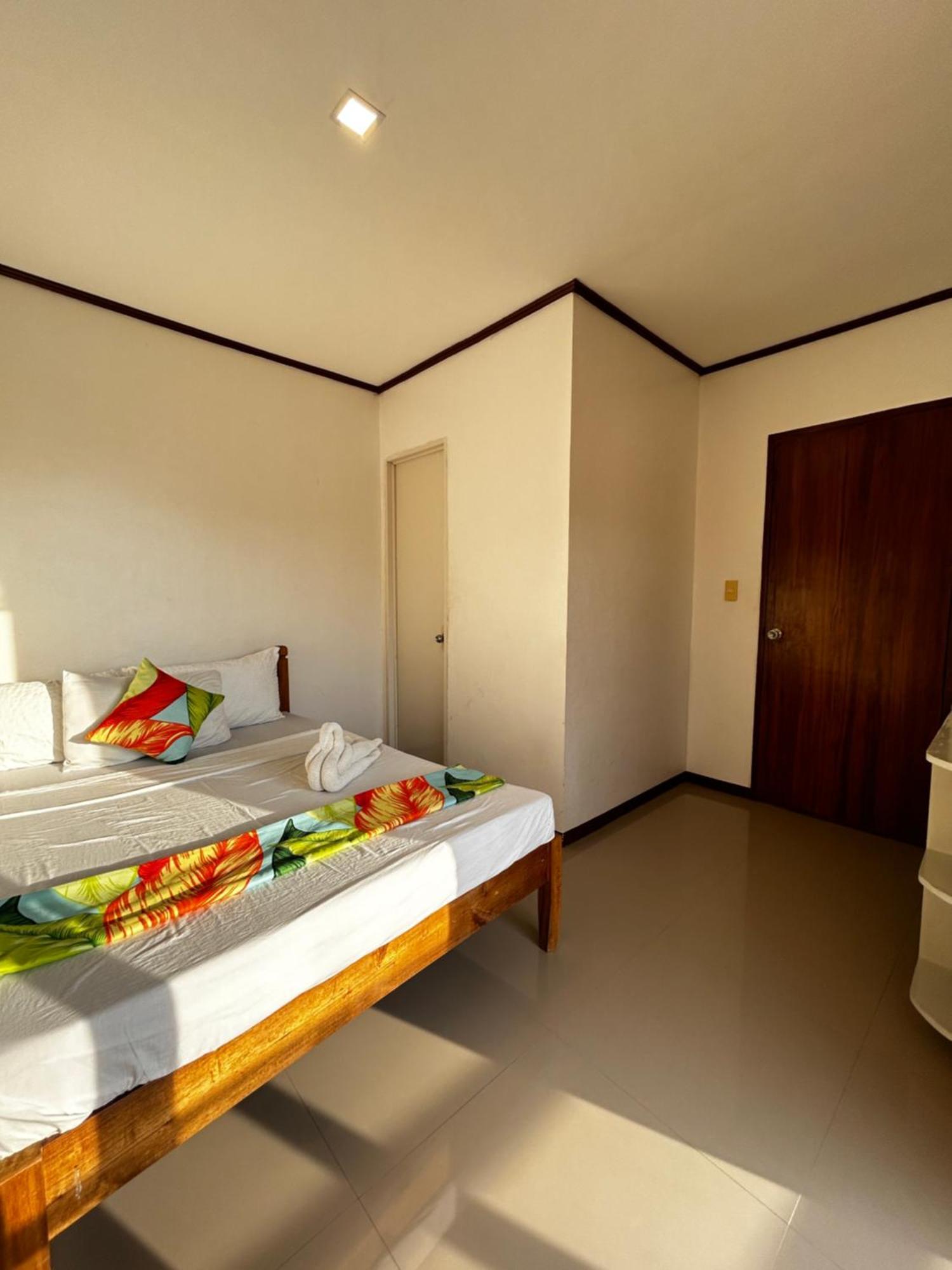 Brenmariel Tourist Inn El Nido Exterior photo